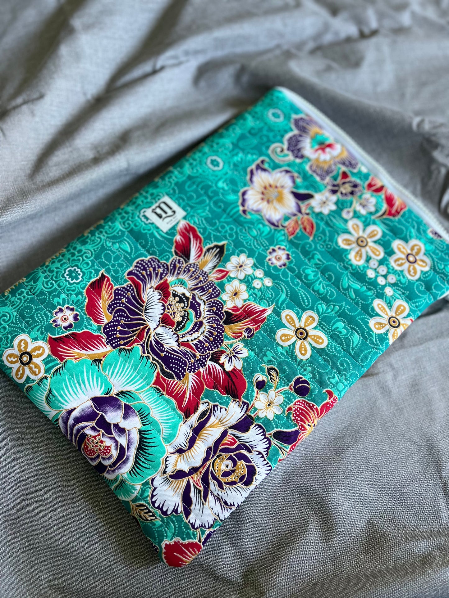 SARONG pochette ordinateur 13pouces